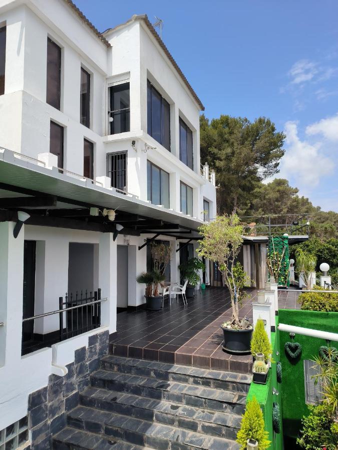 Pinar Suites Habitaciones Τορρεμολίνος Εξωτερικό φωτογραφία