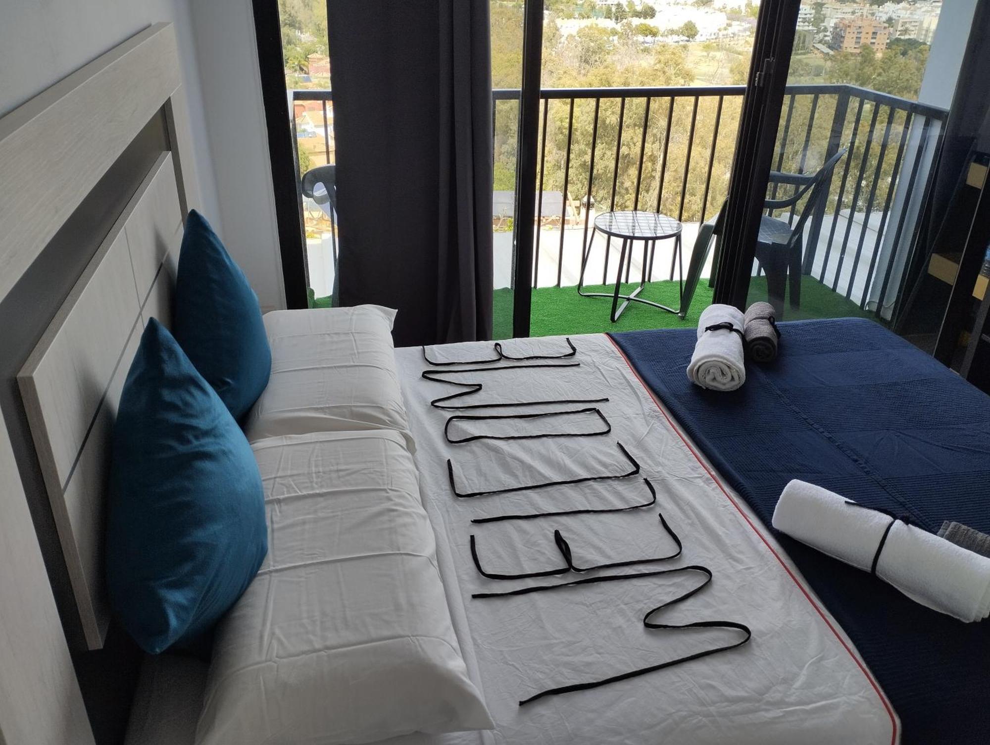 Pinar Suites Habitaciones Τορρεμολίνος Εξωτερικό φωτογραφία