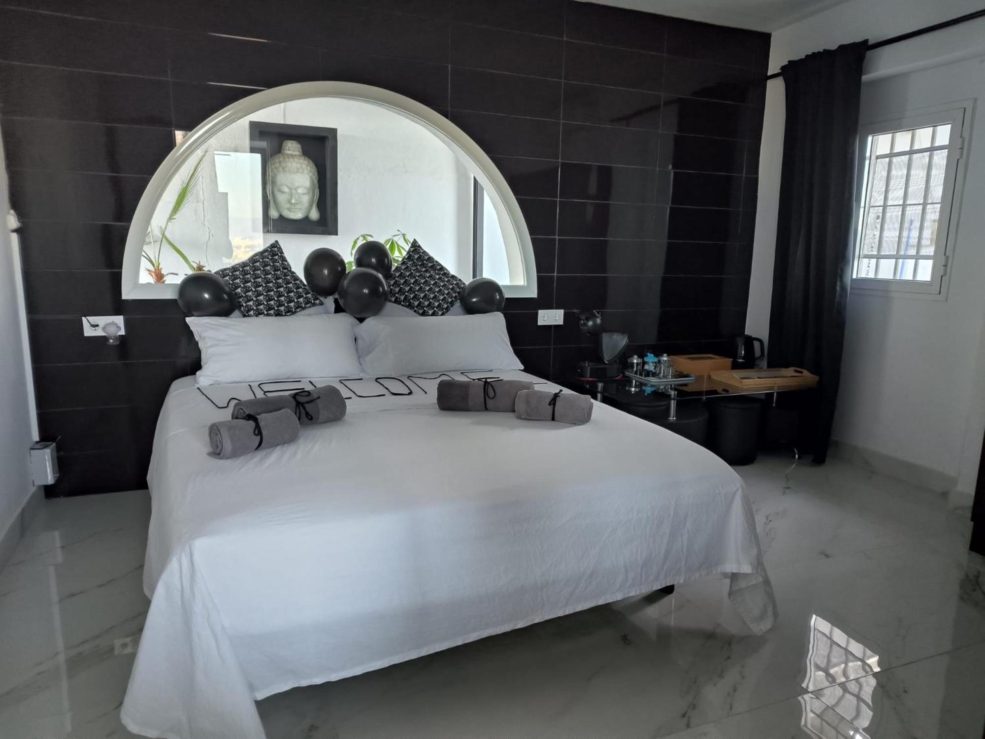 Pinar Suites Habitaciones Τορρεμολίνος Εξωτερικό φωτογραφία